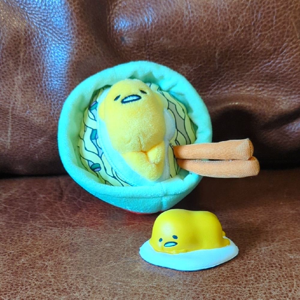 Gudetama Figurines 🍳